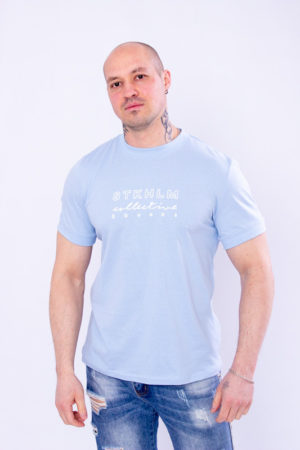 Голубая мужская футболка - 44 р 