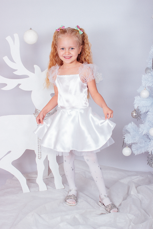 Новорічна сукня "Сніжинка" p-4335
